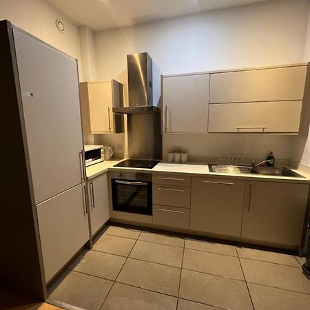 Bigkings Cosy 2 Bedroom Apartment With Free Parking In Central Манчестер Экстерьер фото